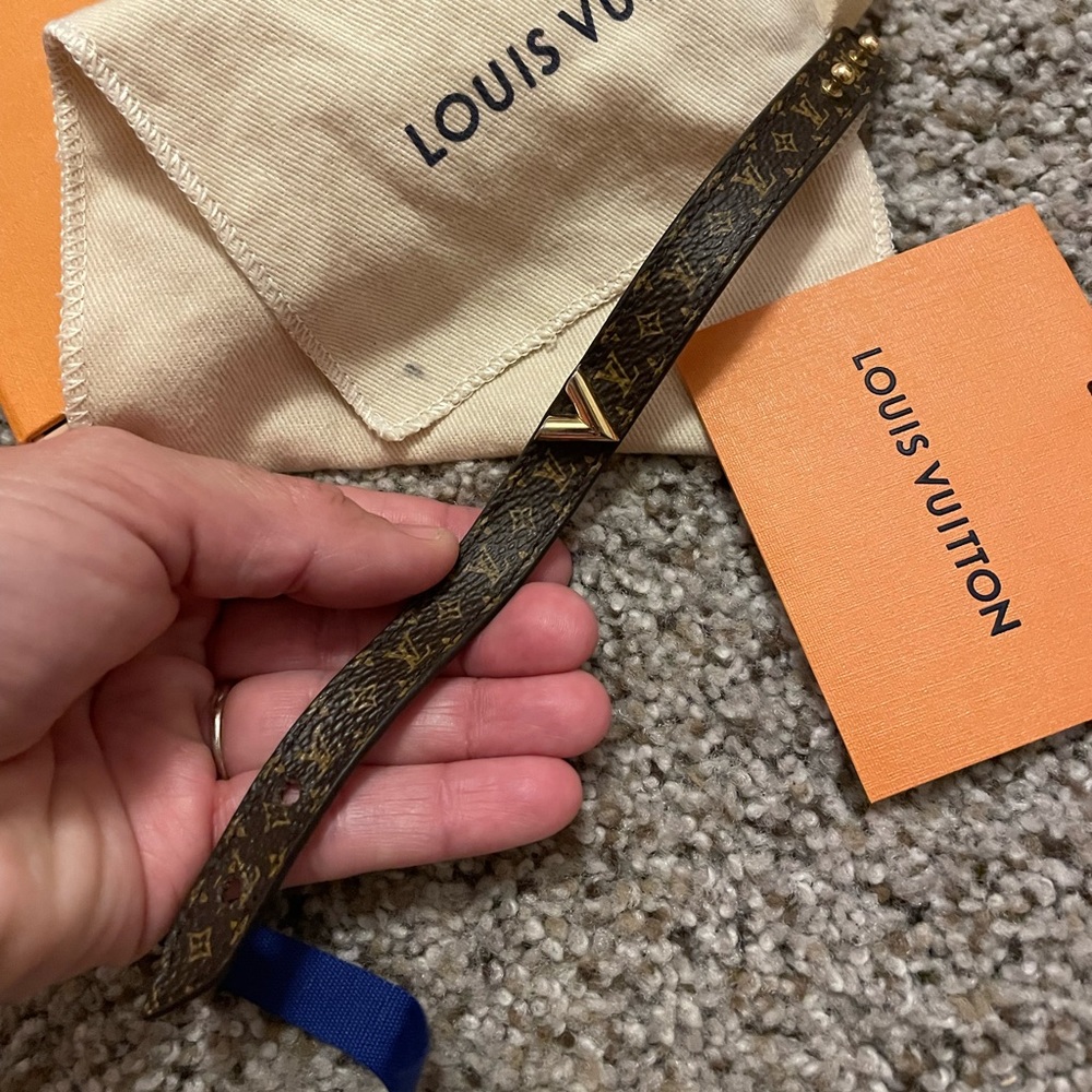 Louis Vuitton (Authentic) Essential bracelet, size 17. Only worn a few times.